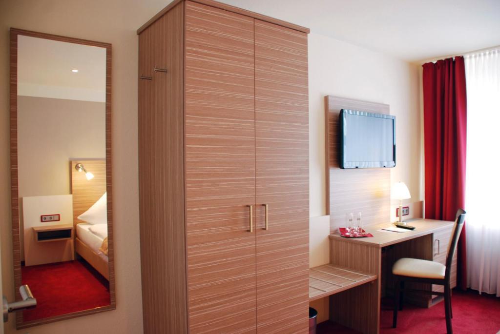 Hotel Muehleneck Schortens Quarto foto